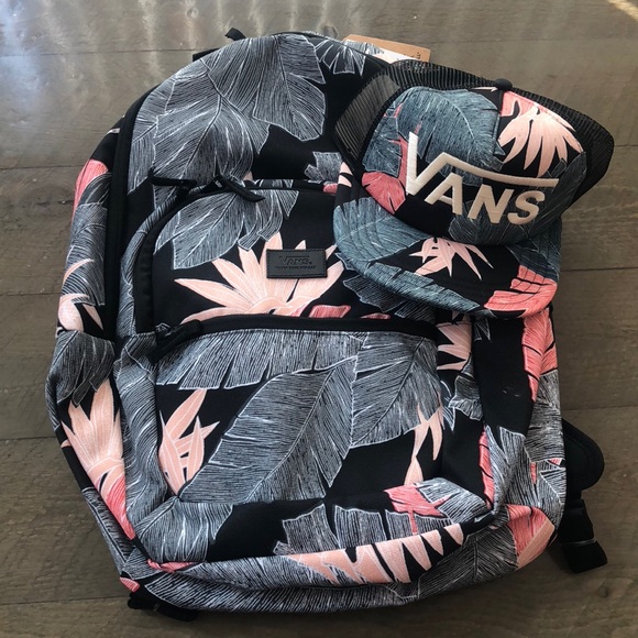Vans Accessories - Vans Summie backpack and beachit trucker NWT